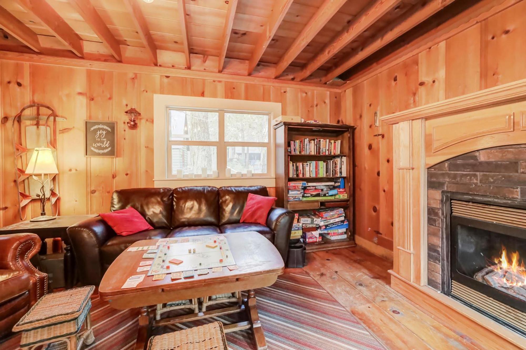 Spacious Classic Cabin Retreat- Near Lassen Mill Creek 外观 照片