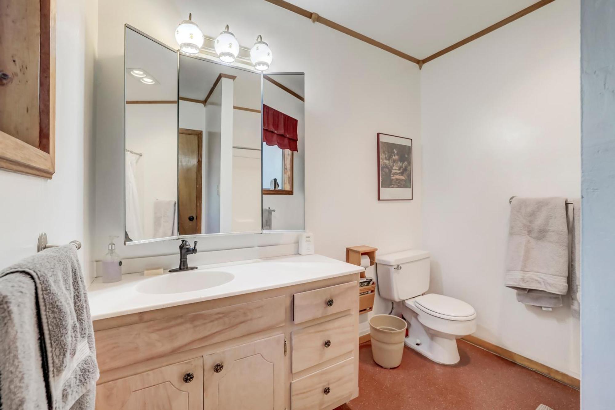 Spacious Classic Cabin Retreat- Near Lassen Mill Creek 外观 照片