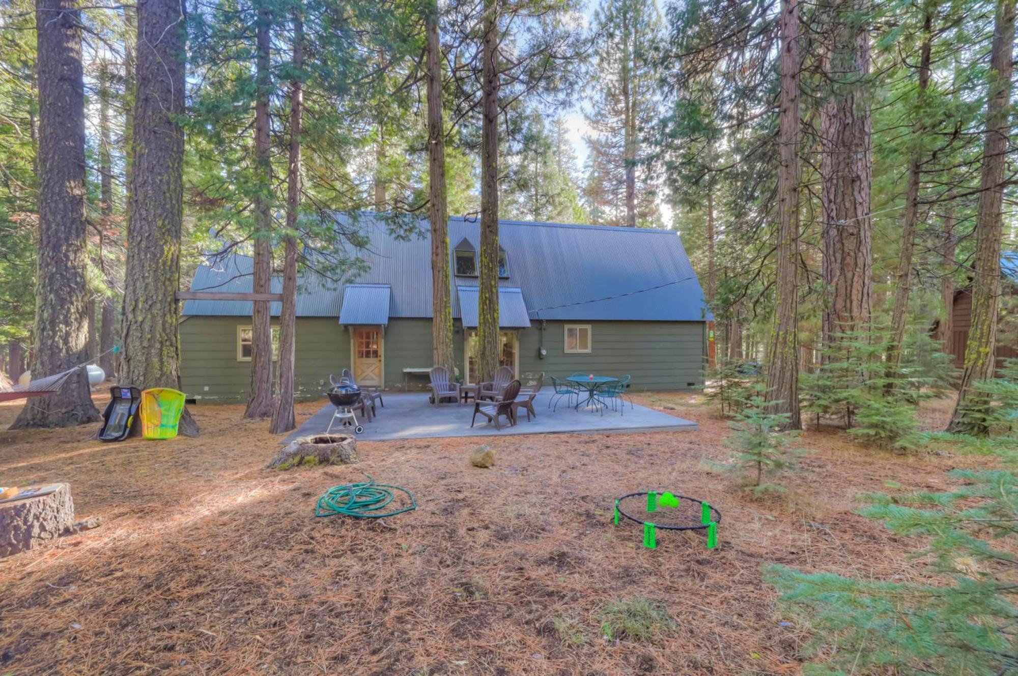 Spacious Classic Cabin Retreat- Near Lassen Mill Creek 外观 照片